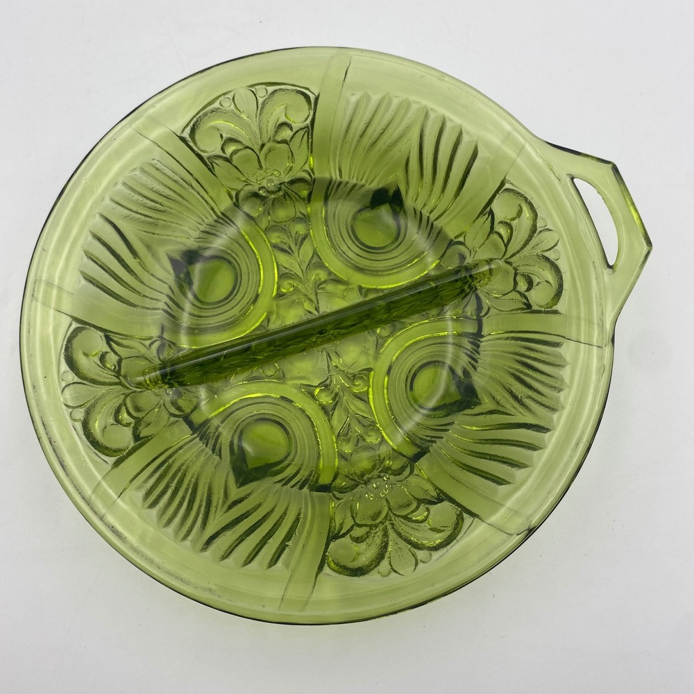 Vintage Green Glass Divided Relish Dish Art Deco Peacock Feather Pattern 7.25in‎